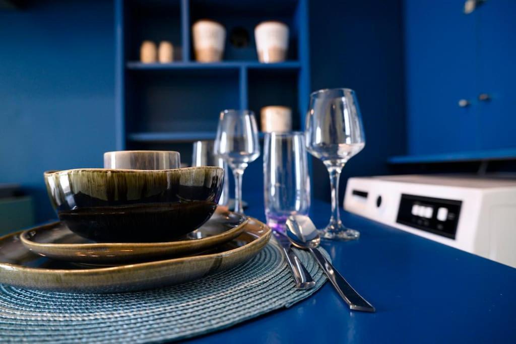 Bluexenia 1 Bedroom Retro Luxury Atenas Exterior foto