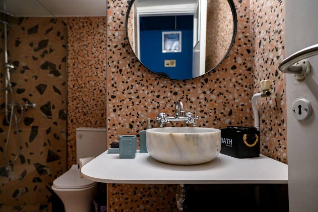 Bluexenia 1 Bedroom Retro Luxury Atenas Exterior foto